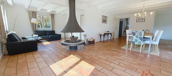 5 Schlafzimmer Haus in Divonne-les-Bains, France, Nr. 205064 2