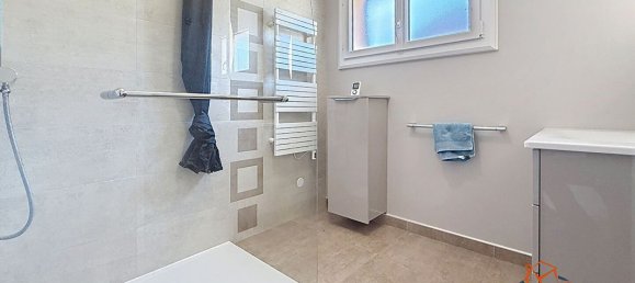 5 Schlafzimmer Haus in Divonne-les-Bains, France, Nr. 205064 10