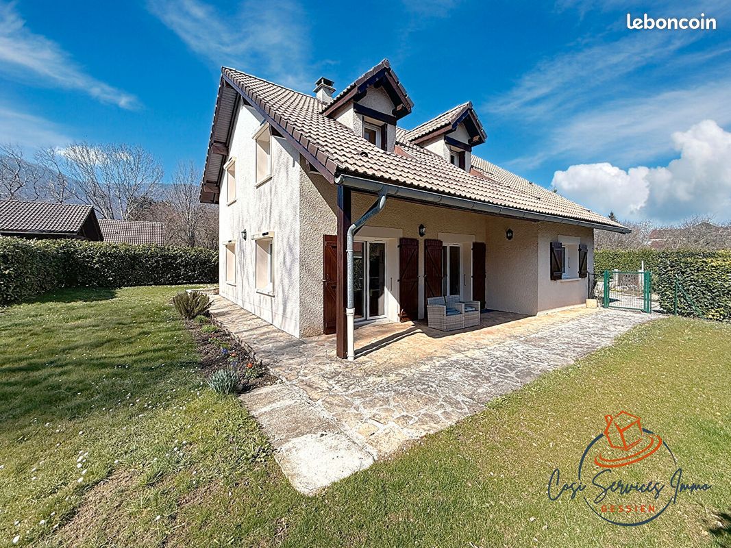 5 Schlafzimmer Haus in Divonne-les-Bains, France, Nr. 205064