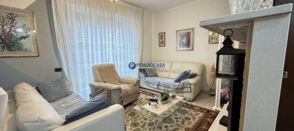 4 rooms Apartment in Cernusco Lombardone, Italy No. 37759 5