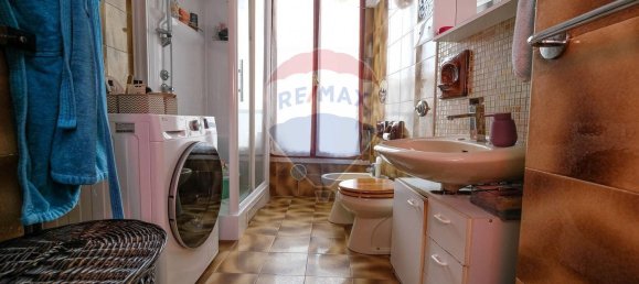 3-salle Appartement à Bergamo, Italy No. 218222 14