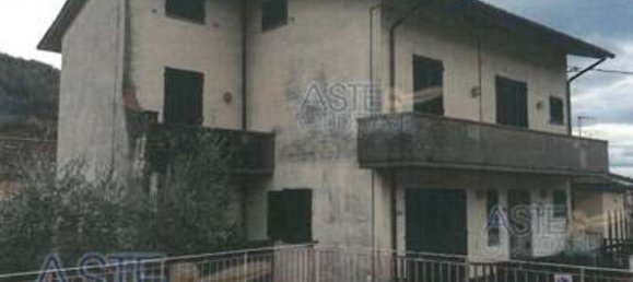 4-salle Maison à Montale, Italy No. 35520 13