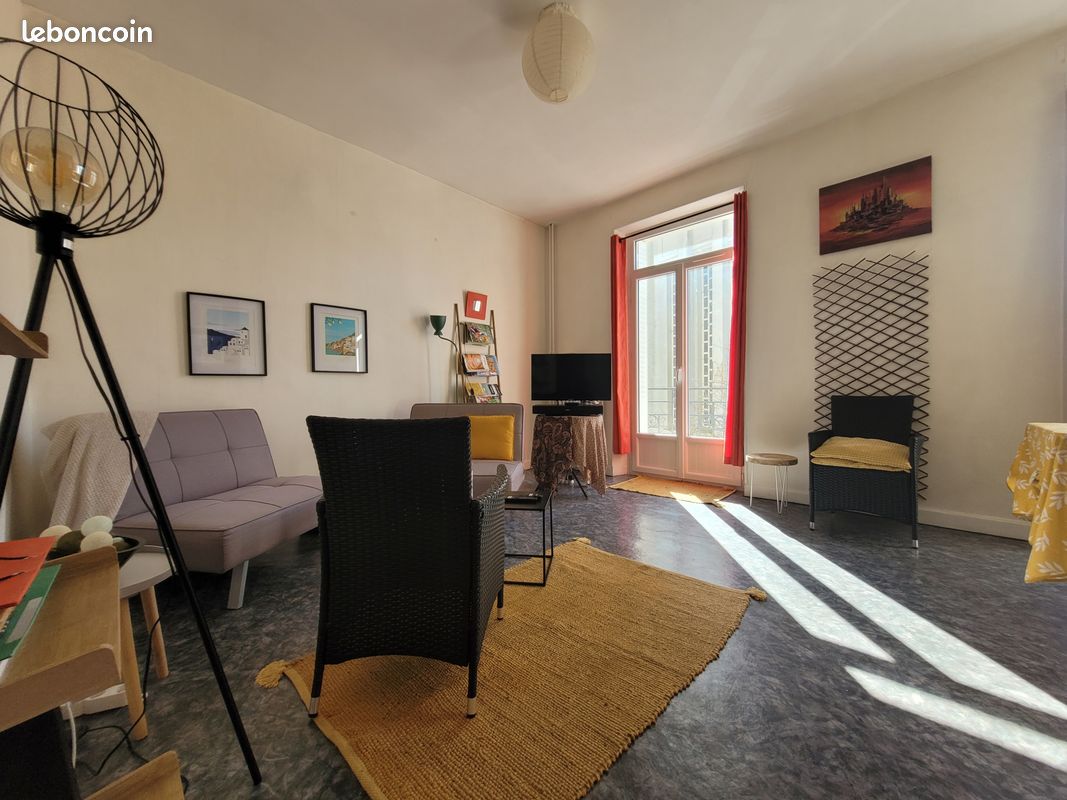 Apartamento de 1 dormitorio en Vichy, France No. 268286