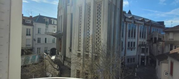 Apartamento de 1 dormitorio en Vichy, France No. 268286 3