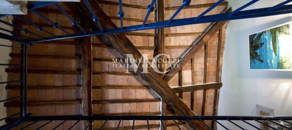 10 bedrooms Villa in Monteriggioni, Italy No. 207533 18