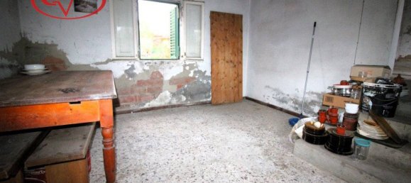 3 Schlafzimmer Wohnung in Castelfranco Piandiscò, Italy, Nr. 68240 19