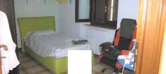 Apartamento de 3 divisões em Voghera, Italy N.º 181378 5