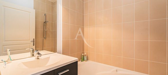 1 bedroom Apartment in Reims, France No. 210845 5