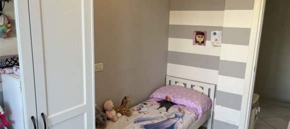 4 rooms House in Massa, Italy No. 102750 20