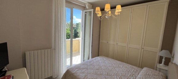 4 rooms House in Massa, Italy No. 102750 13