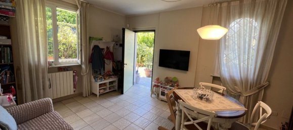 4 rooms House in Massa, Italy No. 102750 6
