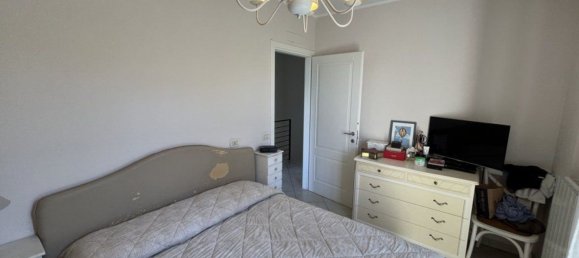 4 rooms House in Massa, Italy No. 102750 14