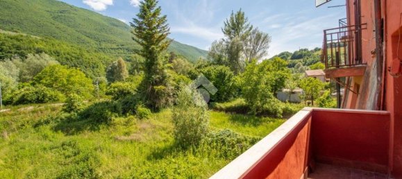 Casa de 2 dormitorios en Castel Sant'Angelo, Italy No. 228388 5