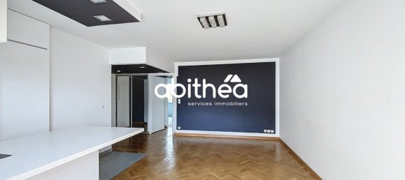 2 bedrooms Apartment in Alfortville, France No. 161915 4