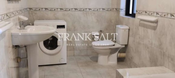 2 bedrooms Maisonette in Swatar, Malta No. 10701 5