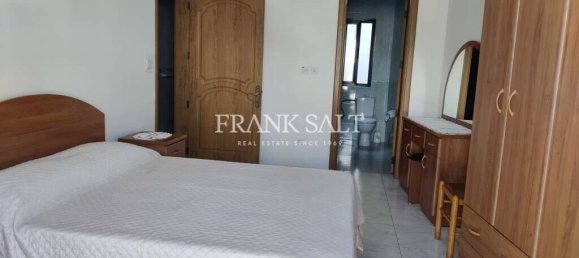 2 bedrooms Maisonette in Swatar, Malta No. 10701 3