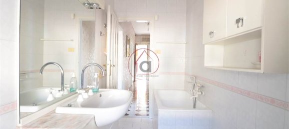 Villa de 4 dormitorios en Carpi, Italy No. 264543 19