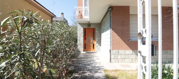 Villa de 4 dormitorios en Carpi, Italy No. 264543 23