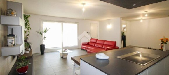 Villa de 3 dormitorios en Ghedi, Italy No. 275721 26