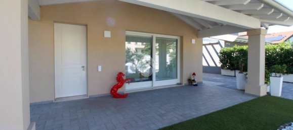 Villa de 3 dormitorios en Ghedi, Italy No. 275721 11