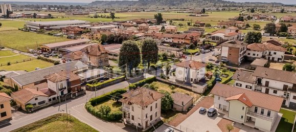 3 bedrooms Villa in Valdengo, Italy No. 311183 12