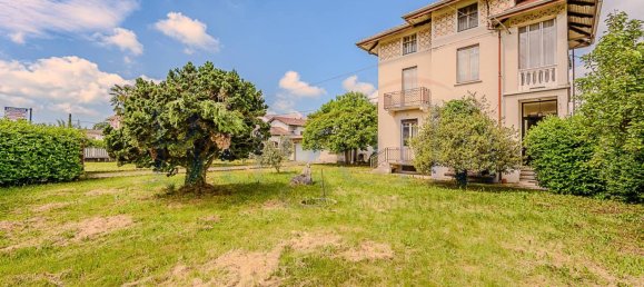 3 bedrooms Villa in Valdengo, Italy No. 311183 2