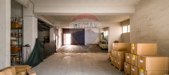 Gewerbliche Immobilie in Palermo, Italy 603m², Nr. 45089 30