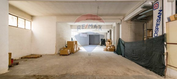 Gewerbliche Immobilie in Palermo, Italy 603m², Nr. 45089 7