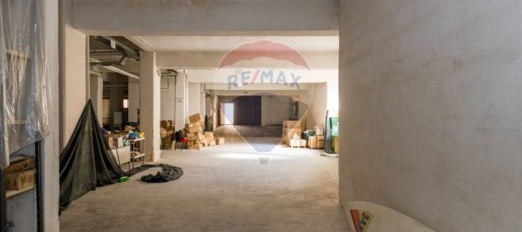 Gewerbliche Immobilie in Palermo, Italy 603m², Nr. 45089 32