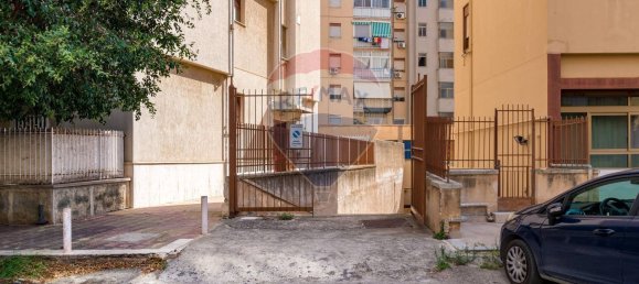 Gewerbliche Immobilie in Palermo, Italy 603m², Nr. 45089 37
