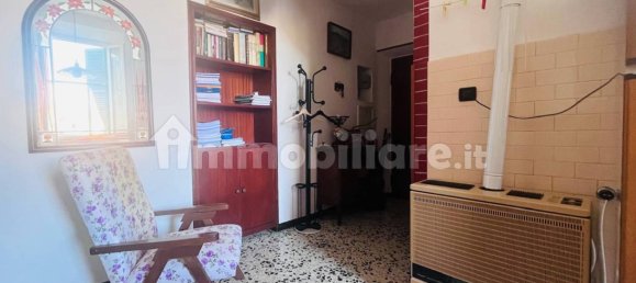 2 Schlafzimmer Wohnung in Livorno, Italy, Nr. 294811 6
