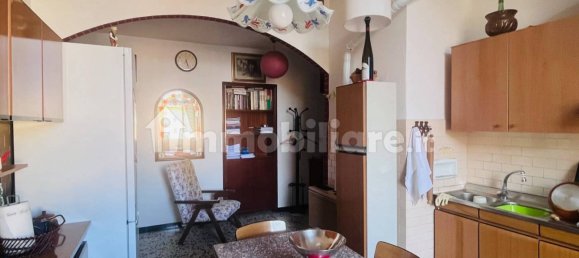 2 Schlafzimmer Wohnung in Livorno, Italy, Nr. 294811 4