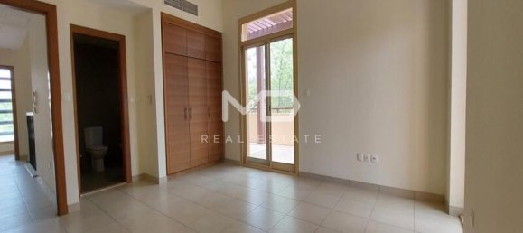 4 Schlafzimmer Villa in Al Raha Golf Gardens, UAE, Nr. 47902 16
