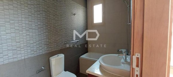 4 Schlafzimmer Villa in Al Raha Golf Gardens, UAE, Nr. 47902 13