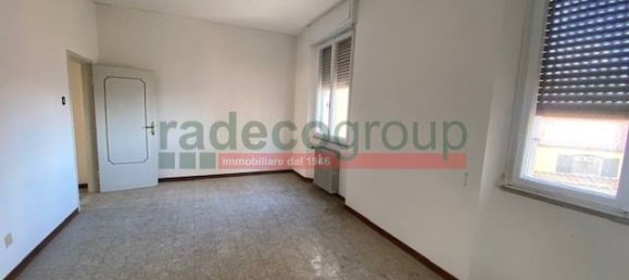 3 bedrooms Apartment in Livorno, Italy No. 137720 17