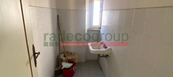 3 bedrooms Apartment in Livorno, Italy No. 137720 12