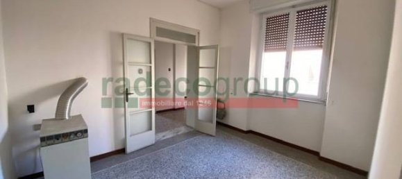 3 bedrooms Apartment in Livorno, Italy No. 137720 13