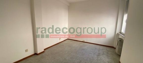 3 bedrooms Apartment in Livorno, Italy No. 137720 18