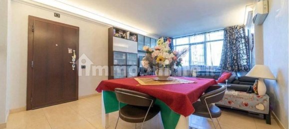 3 rooms Apartment in Rome, Italy No. 76235 4