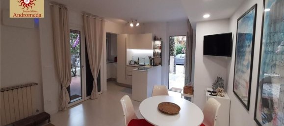 2 rooms Apartment in Forte dei Marmi, Italy No. 288236 2