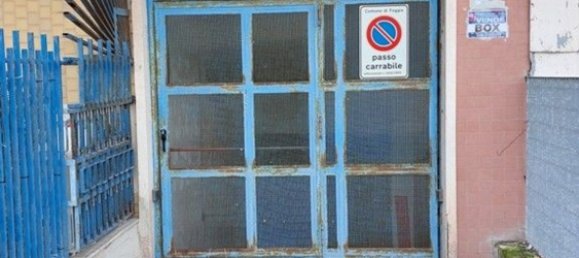 14m² Garage in Foggia, Italy No. 261511 2