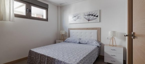 Apartamento de 2 dormitorios en Alicante, Spain No. 129685 5