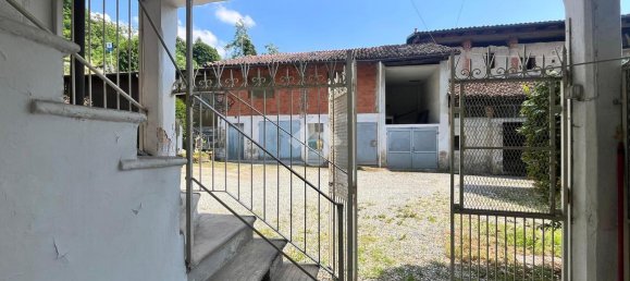 3غرفة منزل في Castellamonte, Italy رقم 102338 19