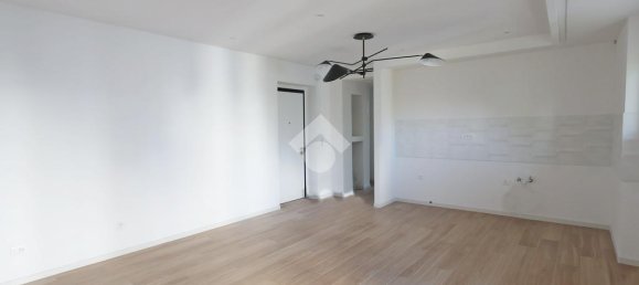 Квартира с 3 спальнями в Триест, Италия № 346186 6