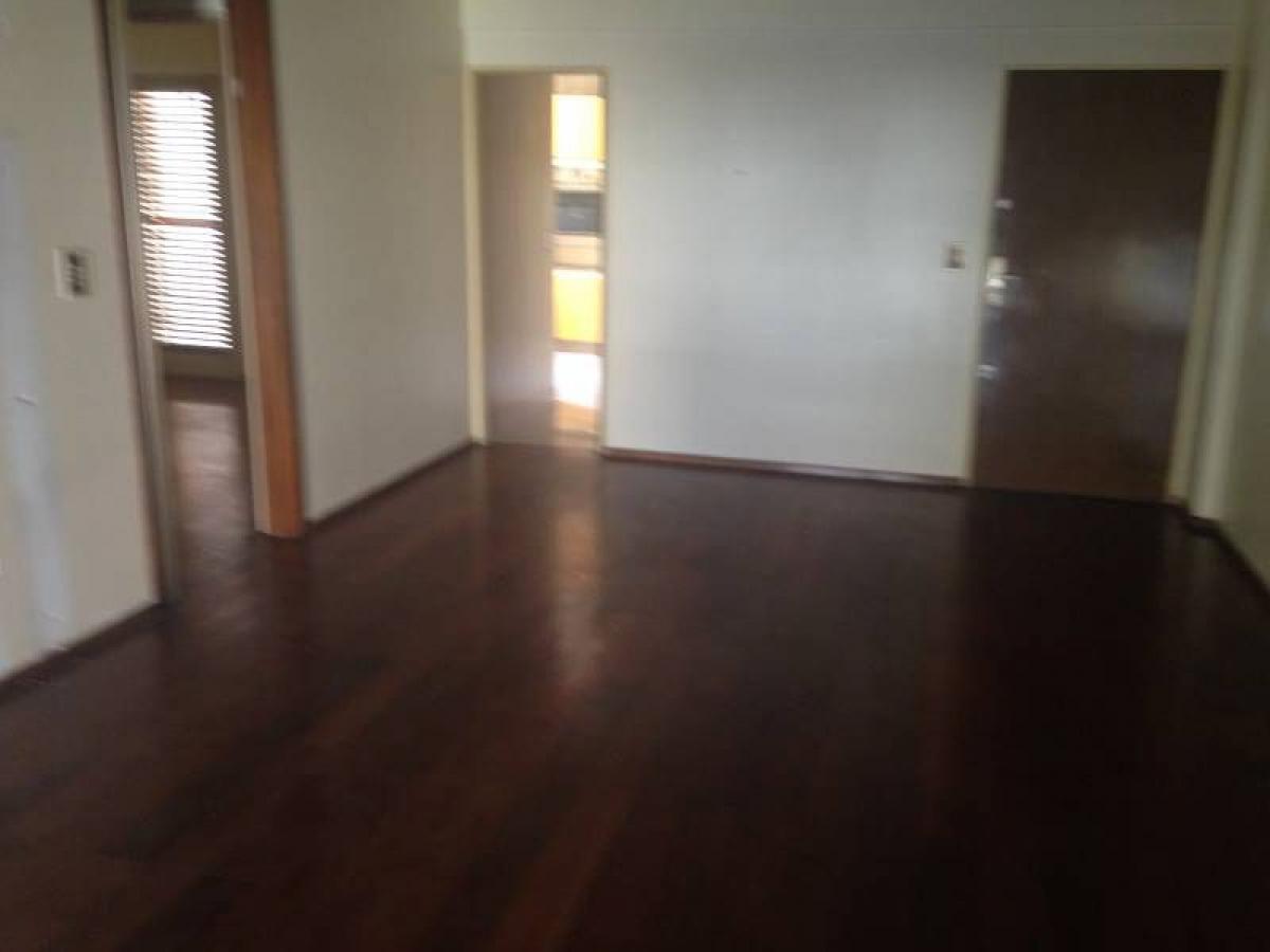 3 bedrooms Apartment in Buenos Aires, Argentina No. 76166