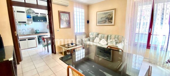 3 Schlafzimmer Wohnung in Rome, Italy, Nr. 357670 5
