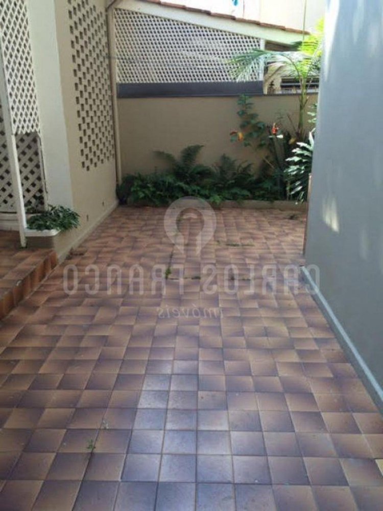 Дом с 3 спальнями в Сан-Паулу, Бразилия № 593161