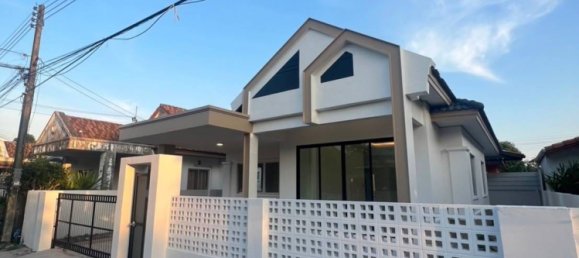 Кафе / ресторан с 3 спальнями в Пхукет, Таиланд № 7811 6