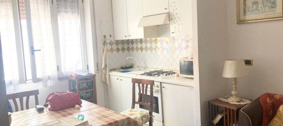 2 bedrooms Apartment in Rome, Italy No. 377793 6