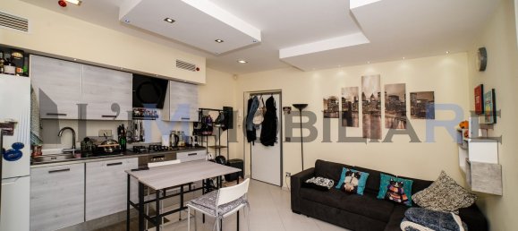 2 rooms Apartment in Rome, Italy No. 115440 10